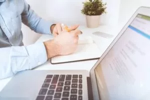 employers paying wages late